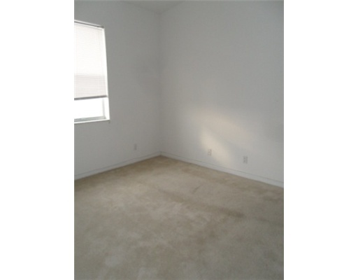 3231 Laurel Ridge Circle Riviera Beach, FL 33404 - Photo 9 of 13 Additional Photo