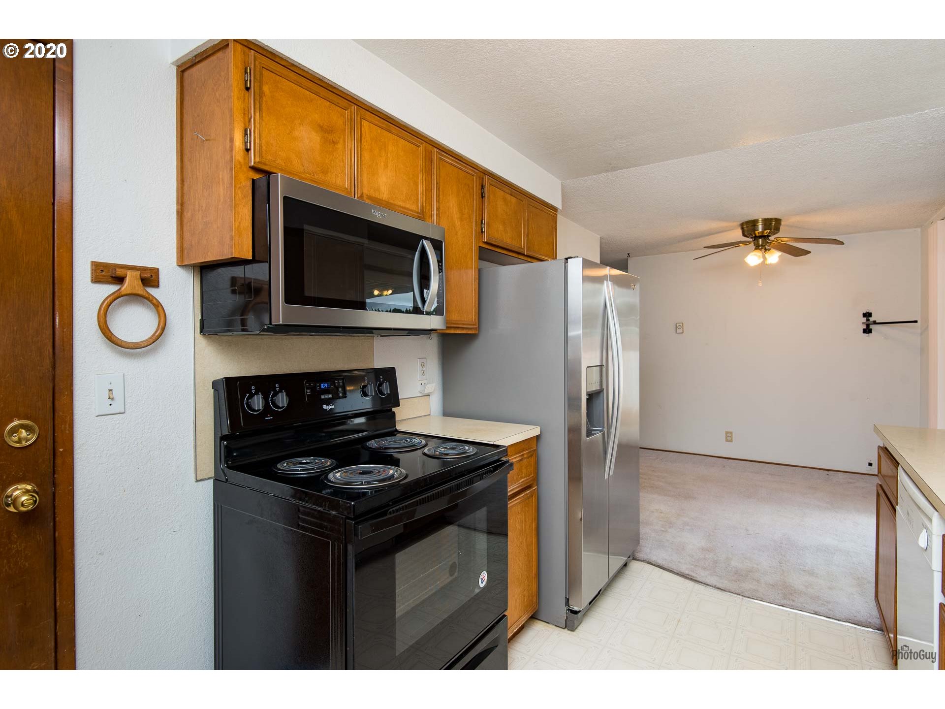 364 North 49th Street Springfield, OR 97478 - Photo 14 of 30