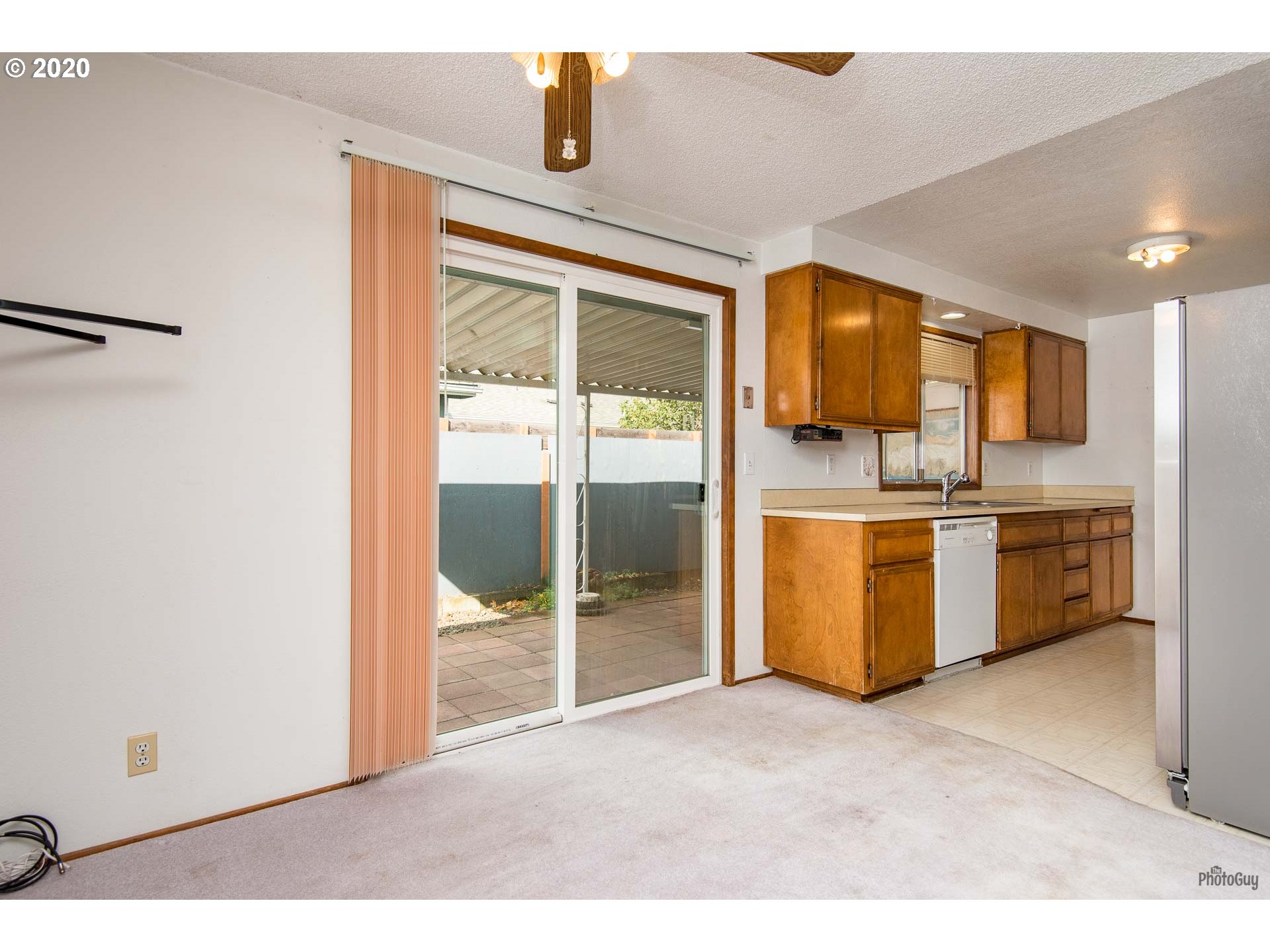 364 North 49th Street Springfield, OR 97478 - Photo 10 of 30