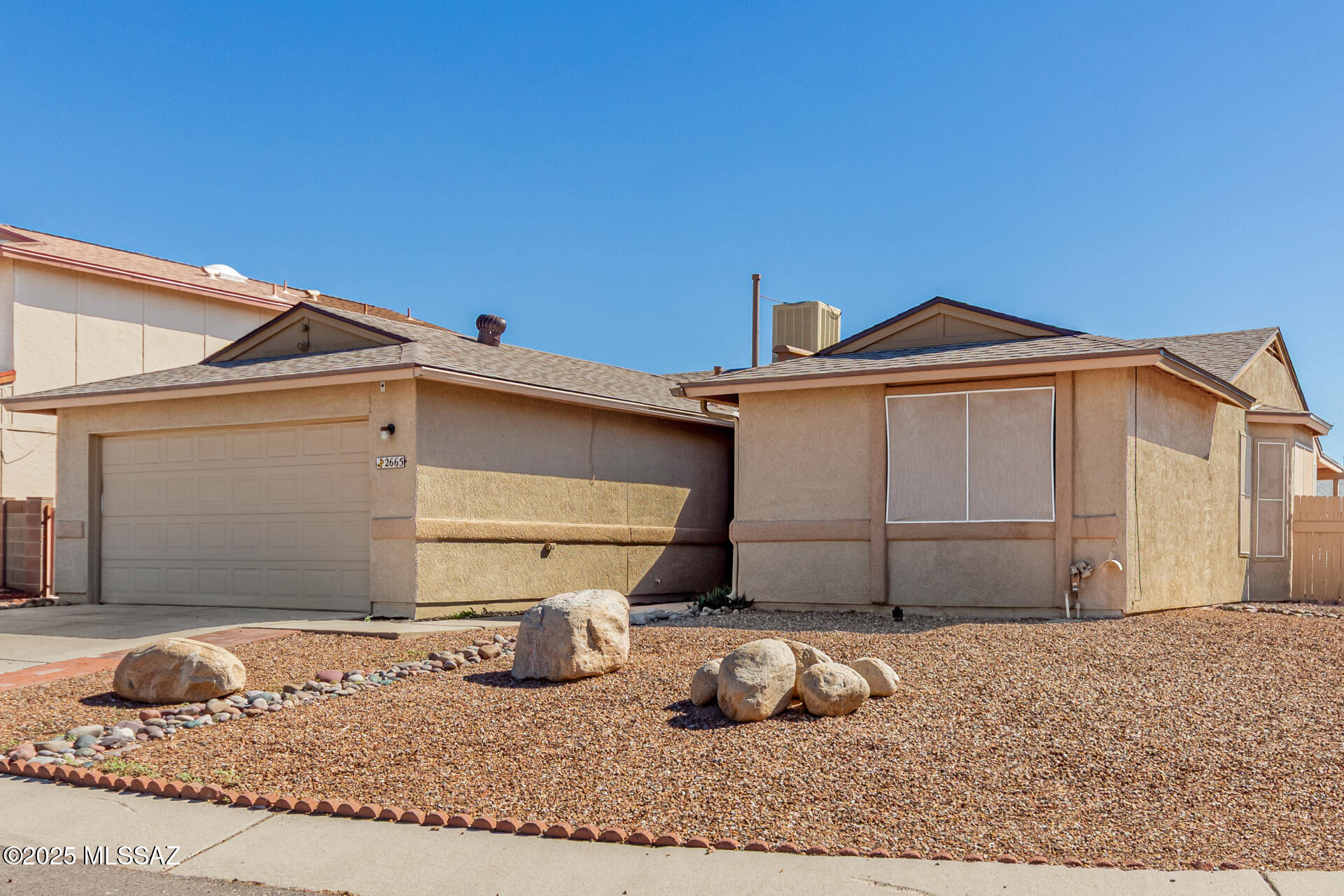 2665 West Flamebrook Road Tucson, AZ 85741 - Photo 3 of 34 Gallery Image 3