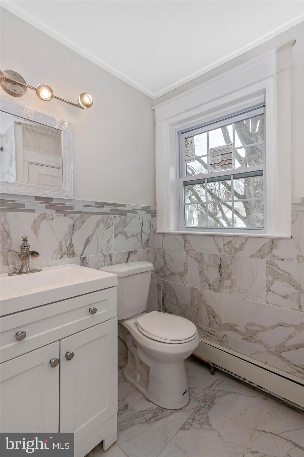 118 Walsh Road Lansdowne, PA 19050 - Photo 14 of 49