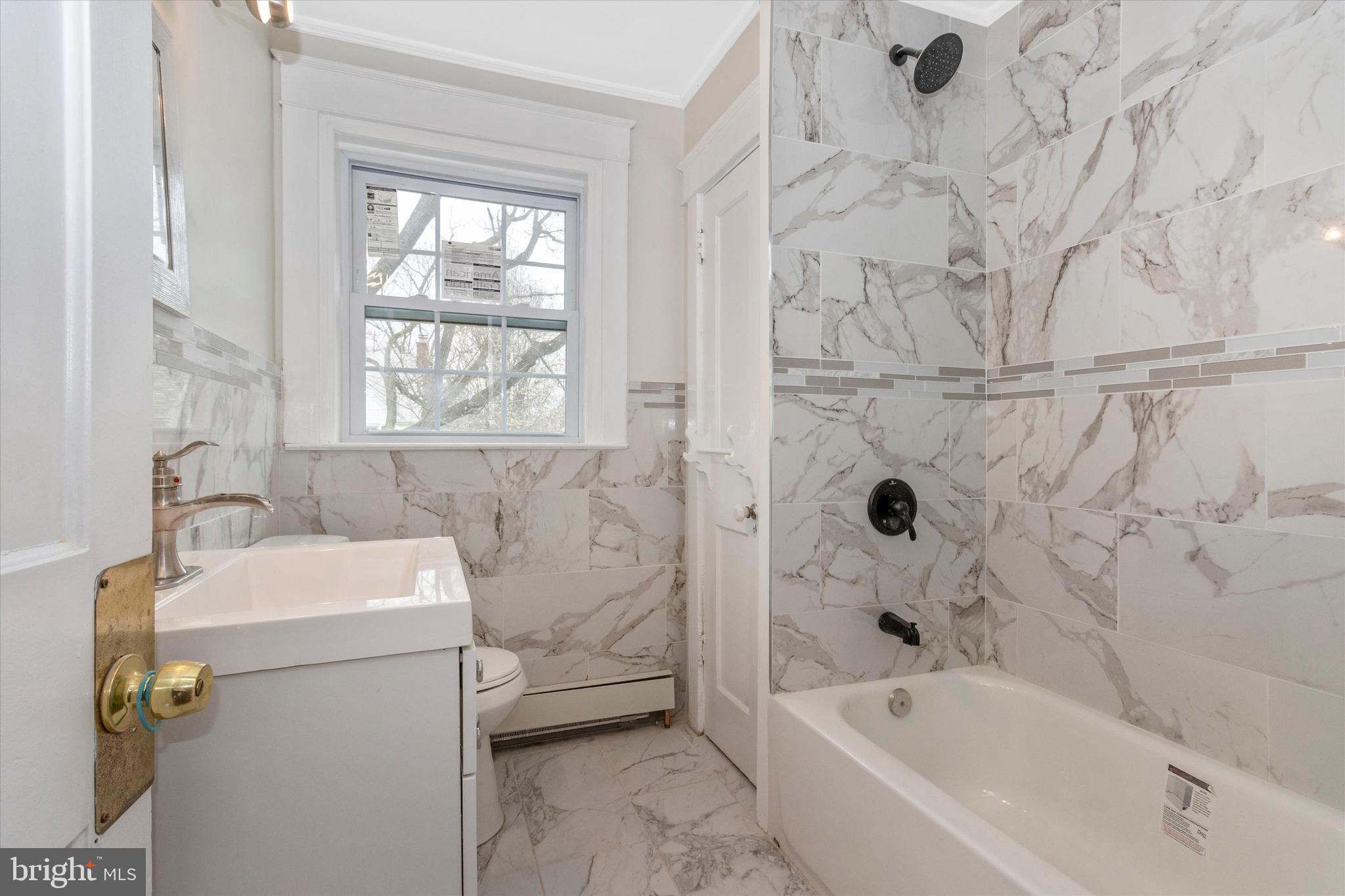 118 Walsh Road Lansdowne, PA 19050 - Photo 15 of 49