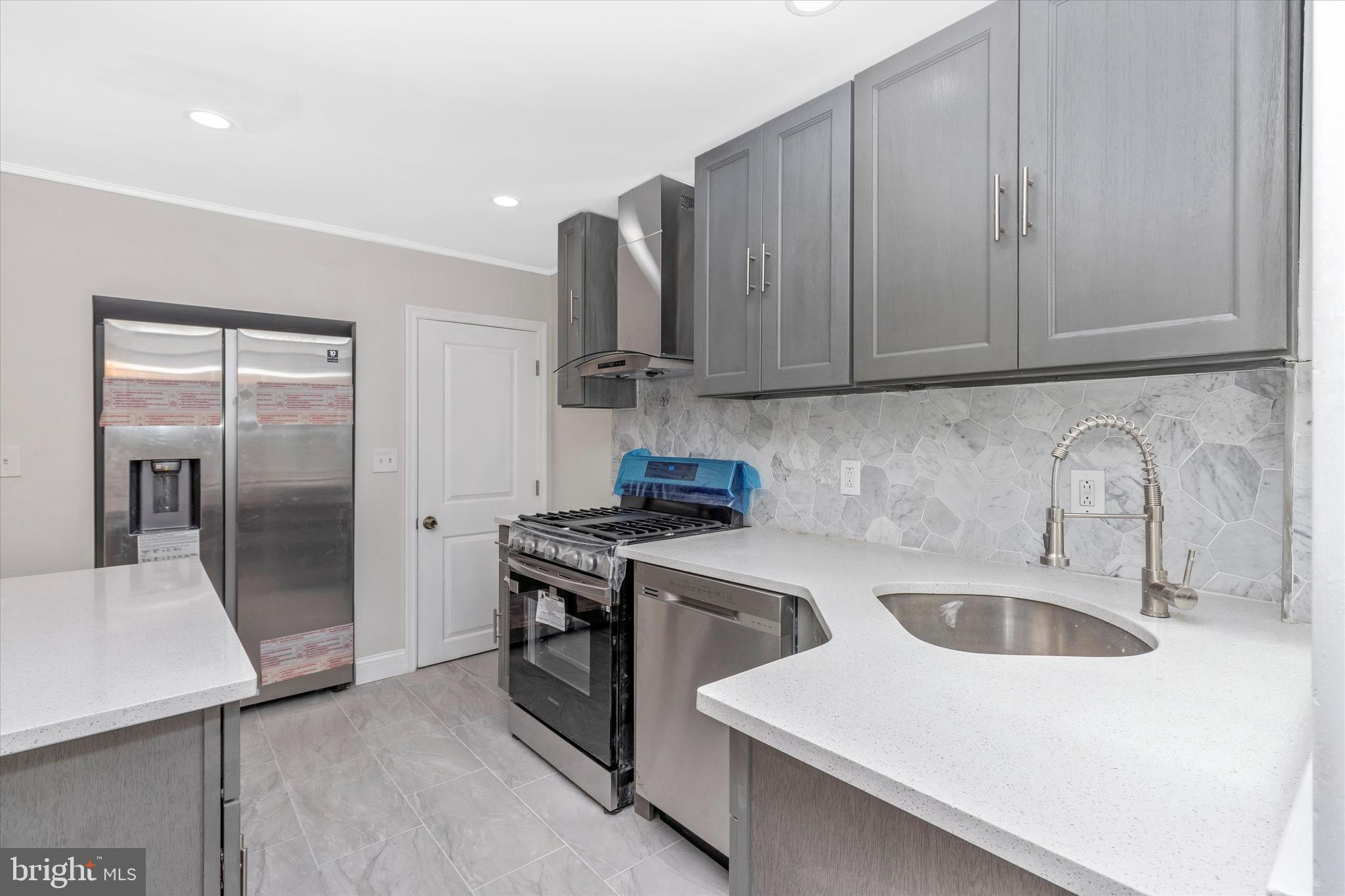 118 Walsh Road Lansdowne, PA 19050 - Photo 35 of 49