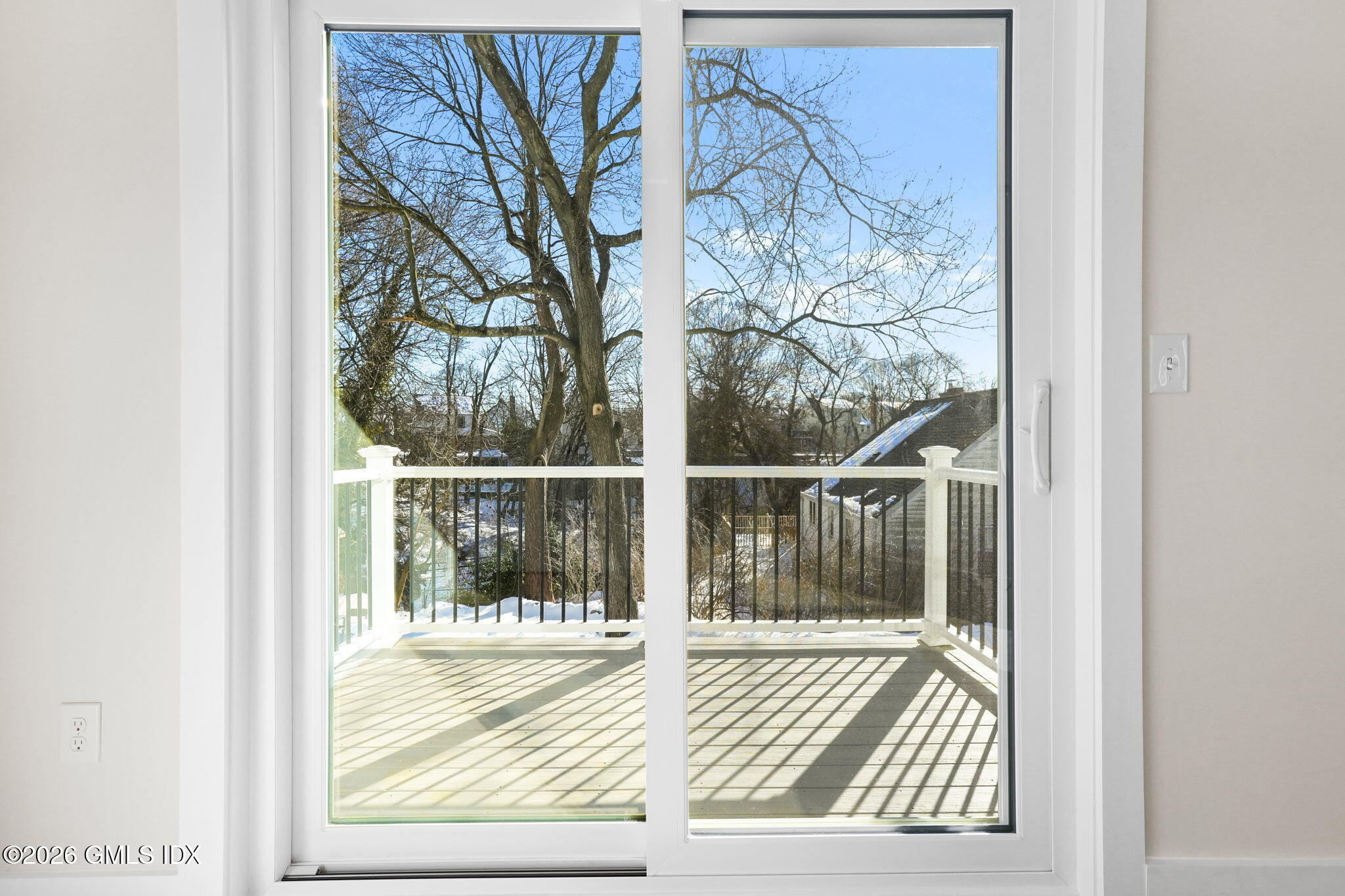 79 View Street West Greenwich, CT 06830 - Photo 13 of 26 28-web-or-mls-79-view-st-w