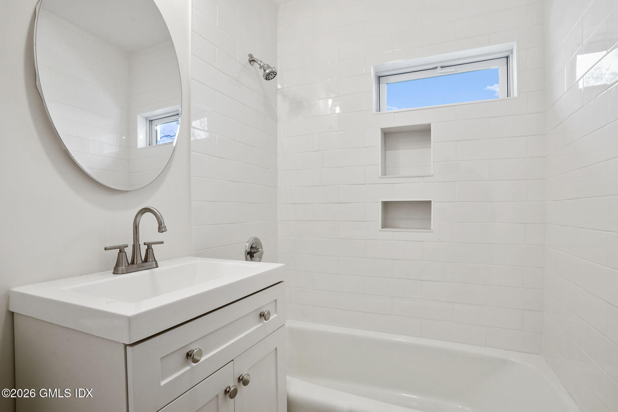 79 View Street West Greenwich, CT 06830 - Photo 9 of 26 23-web-or-mls-79-view-st-w