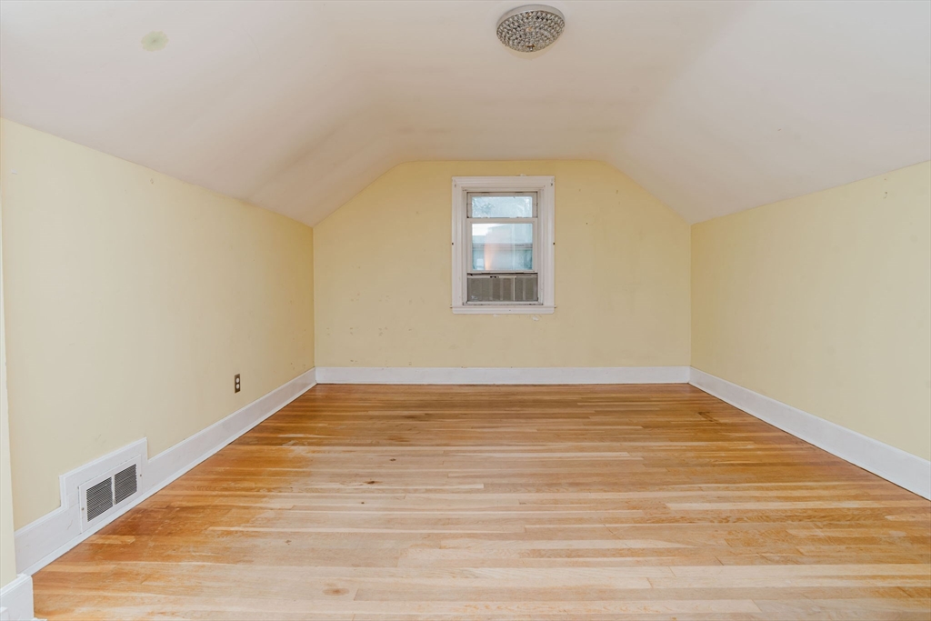 42 Harding Road Fairhaven, MA 02719 - Photo 36 of 38