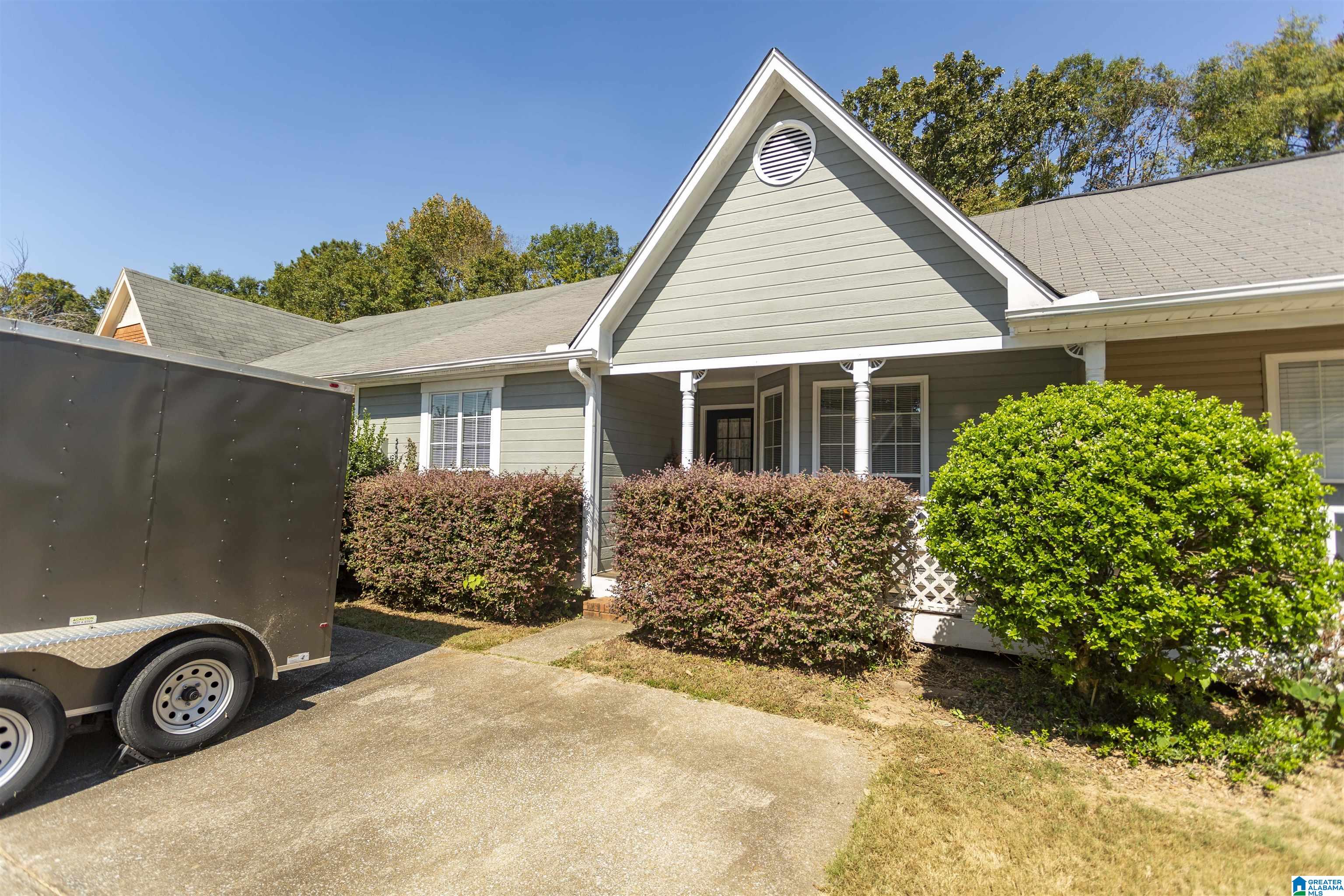 29 Cottage Circle Pelham, AL 35124 - Photo 2 of 38