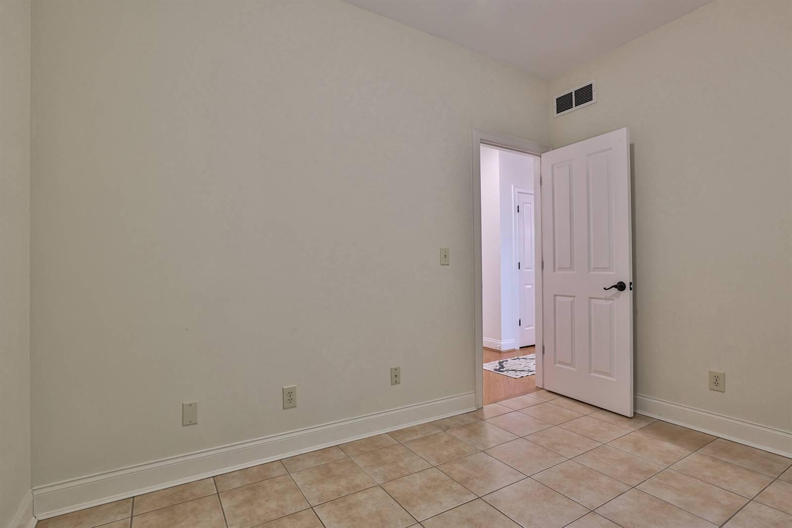 3451 Reeves Drive Covington, KY 41017 - Photo 20 of 50 Gallery Image 20