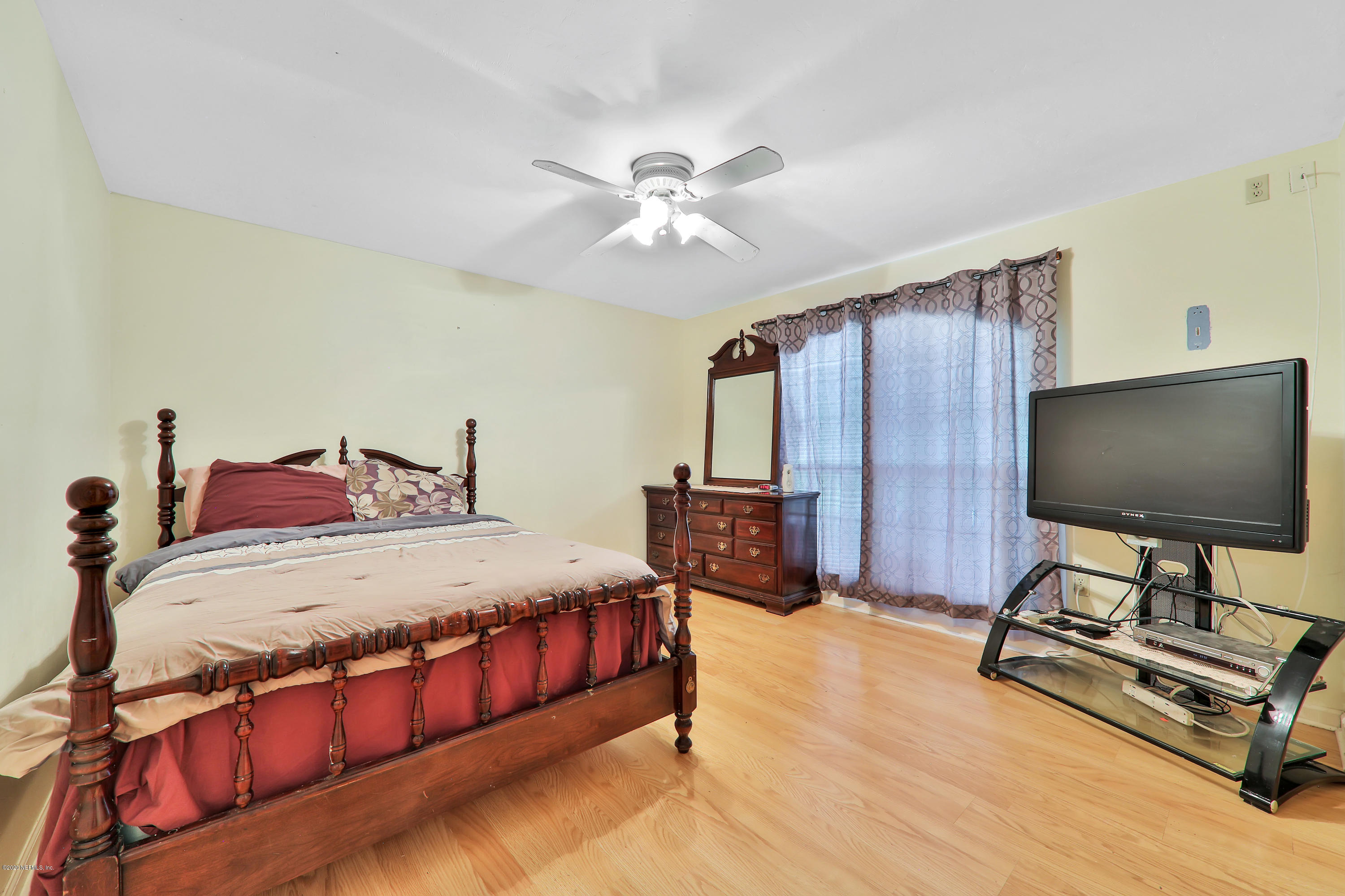 1638 Otis Road Jacksonville, FL 32220 - Photo 17 of 25 573A0022