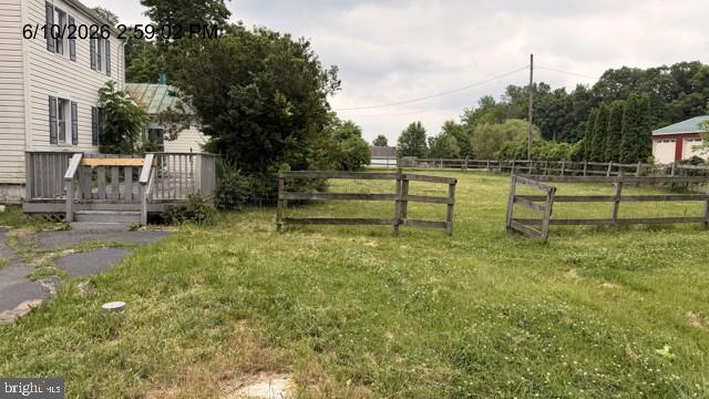 2060 Adams Road East Greenville, PA 18041 - Photo 5 of 32 Charming countryside retreat awaits!