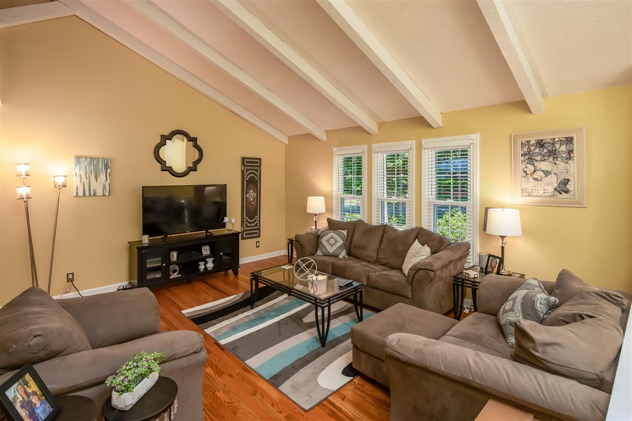 2000 Port Royal Road Raleigh, NC 27609 - Photo 4 of 29 Photo 4