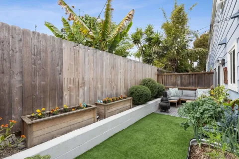 $1,149,000 | 981 North Vulcan Avenue, Unit 7, Encinitas, CA 92024