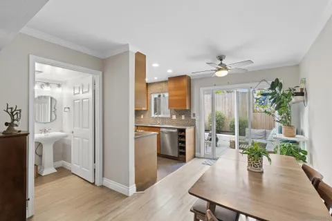 $1,149,000 | 981 North Vulcan Avenue, Unit 7, Encinitas, CA 92024