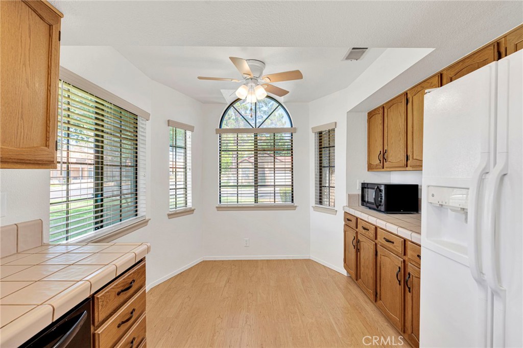 11671 Maple Street Apple Valley, CA 92308 - Photo 19 of 52