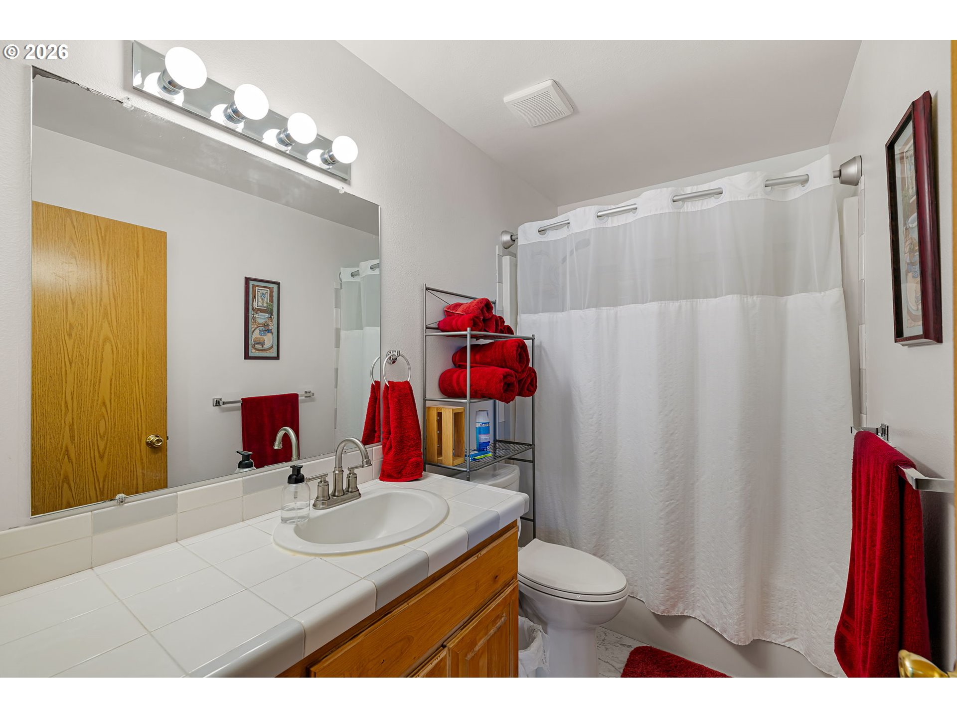 5524 E Street Springfield, OR 97478 - Photo 13 of 21