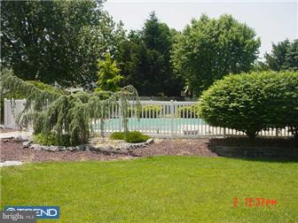 14 Manchester Road Sewell, NJ 08080 - Photo 8 of 12 Exterior Back