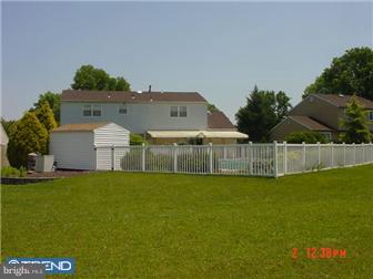 14 Manchester Road Sewell, NJ 08080 - Photo 10 of 12 Exterior Back