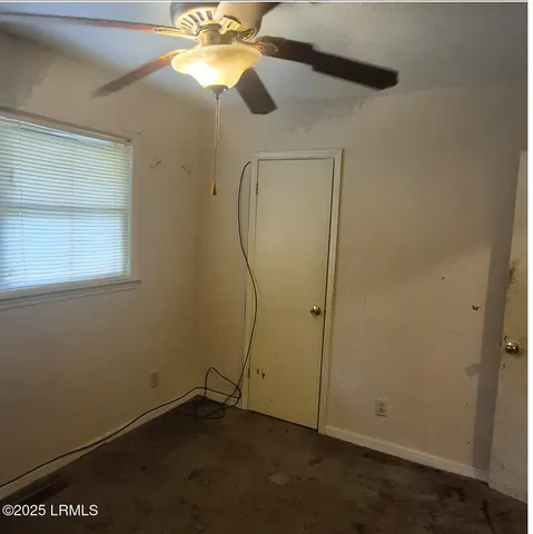 $68,000 | 20868 Solomon Blatt Avenue, Blackville, SC 29817