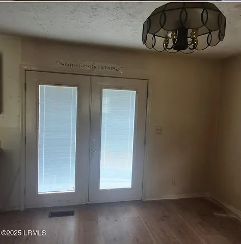 $68,000 | 20868 Solomon Blatt Avenue, Blackville, SC 29817