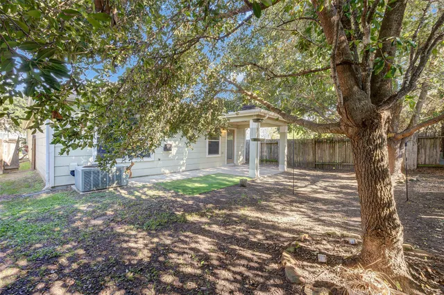 $1,800 | 3550 Red Meadows Drive, Spring, TX 77386