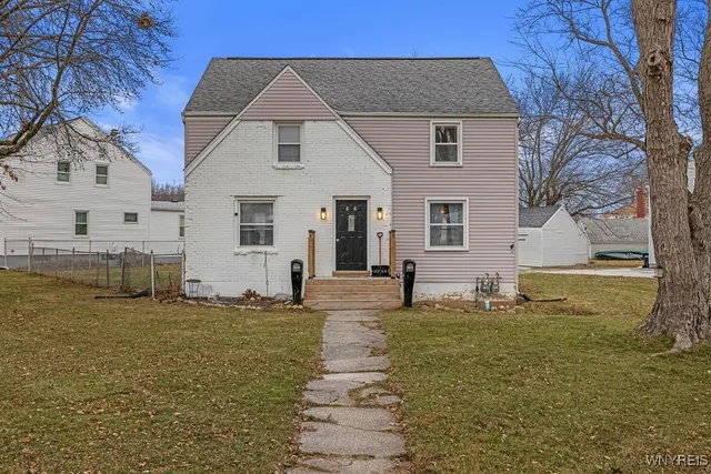 $249,900 | 66 West Park Road, Grand Island, NY 14072