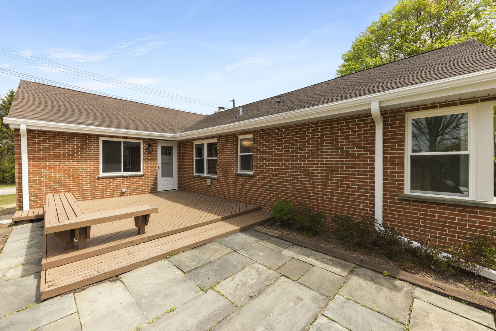 1984 Sunset Road Highland Park, IL 60035 - Photo 24 of 29 Gallery Image 24