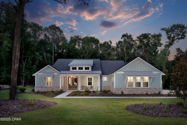 $975,400 | 300 Rue Esplanade, Lynn Haven, FL 32444