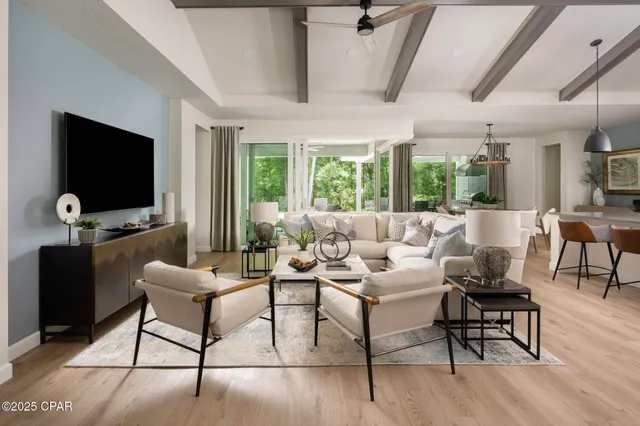 $975,400 | 300 Rue Esplanade, Lynn Haven, FL 32444