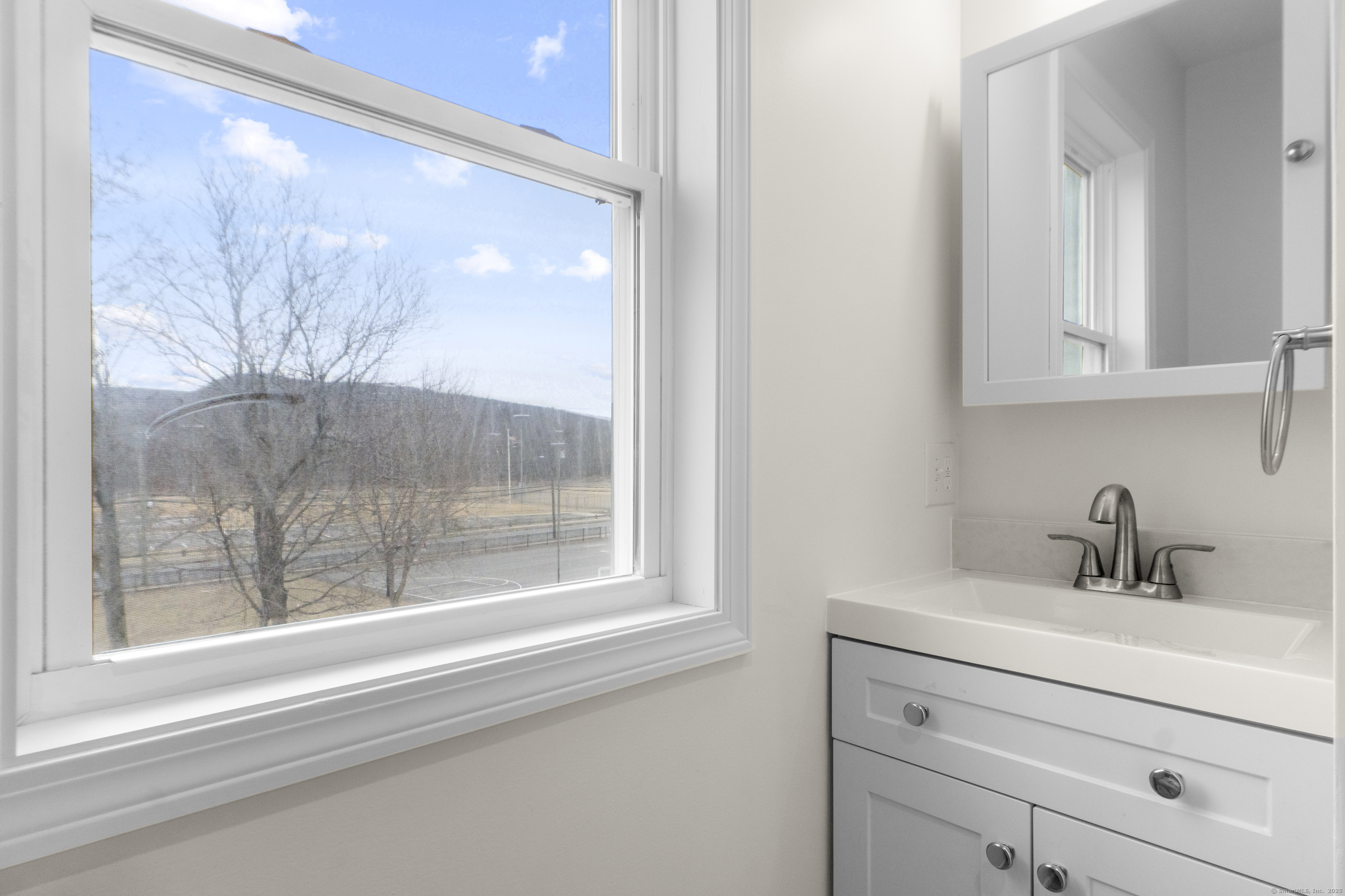 3 James Street, Unit 2 Meriden, CT 06451 - Photo 13 of 22