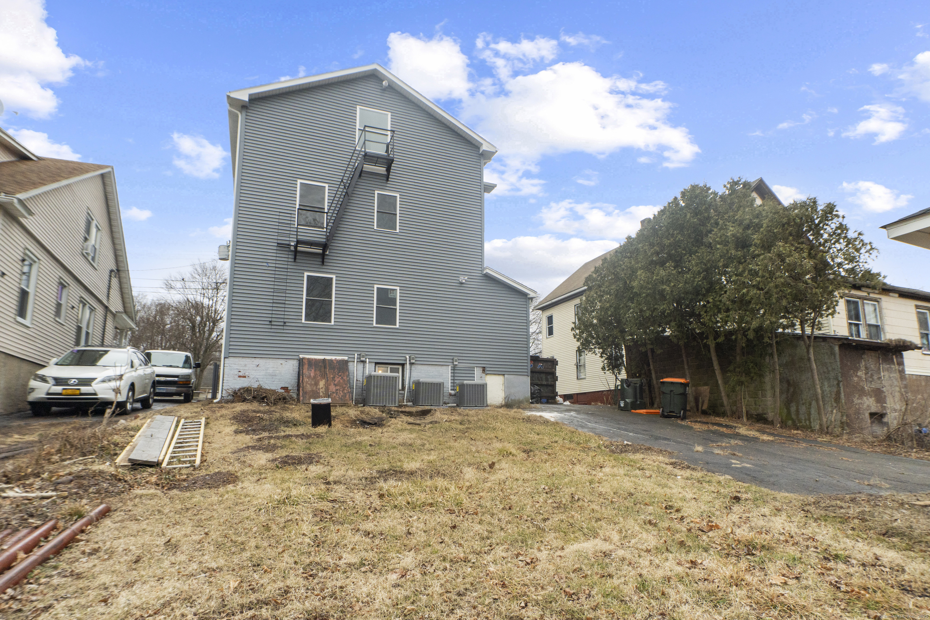 3 James Street, Unit 2 Meriden, CT 06451 - Photo 22 of 22