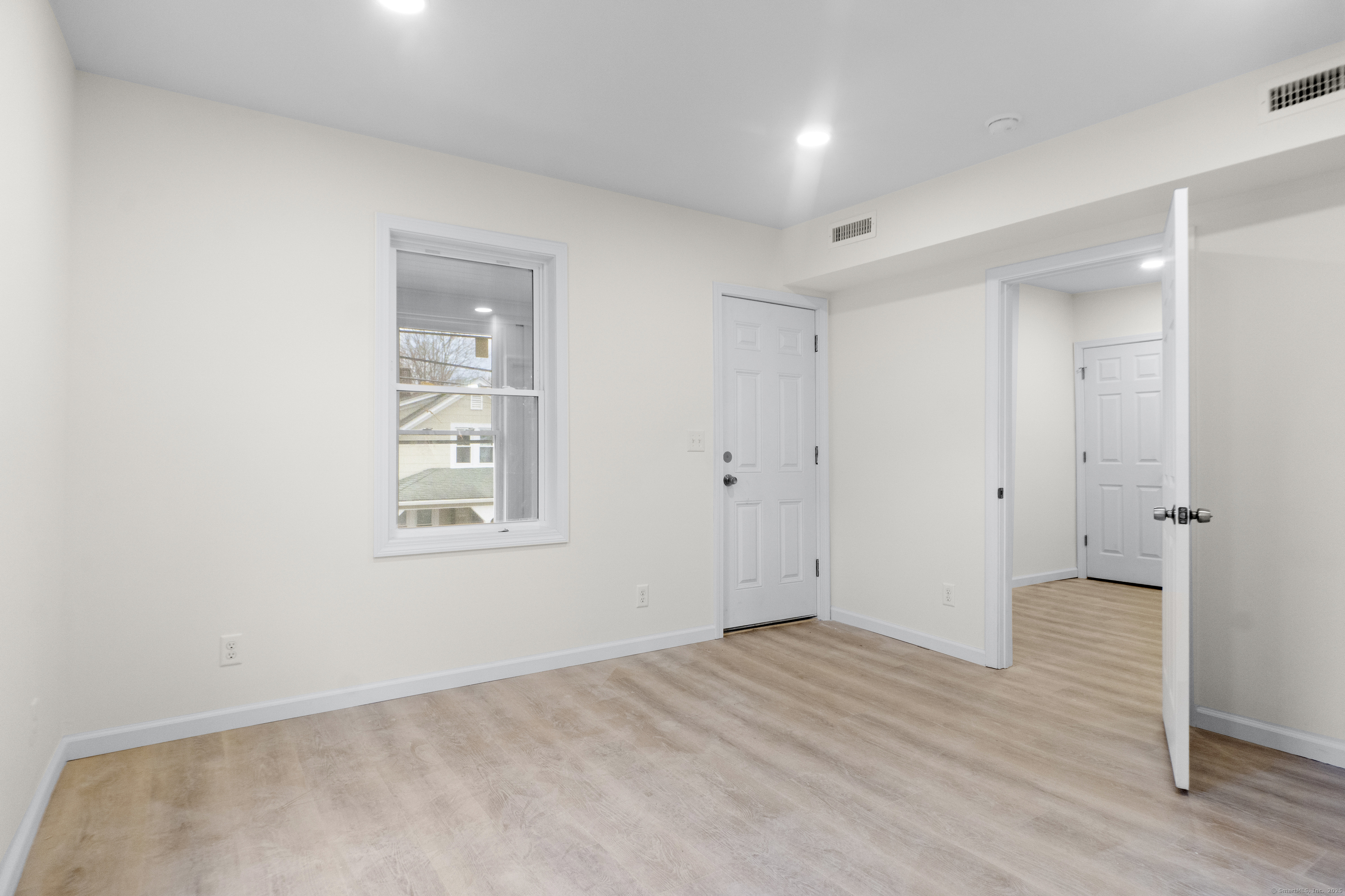 3 James Street, Unit 2 Meriden, CT 06451 - Photo 8 of 22