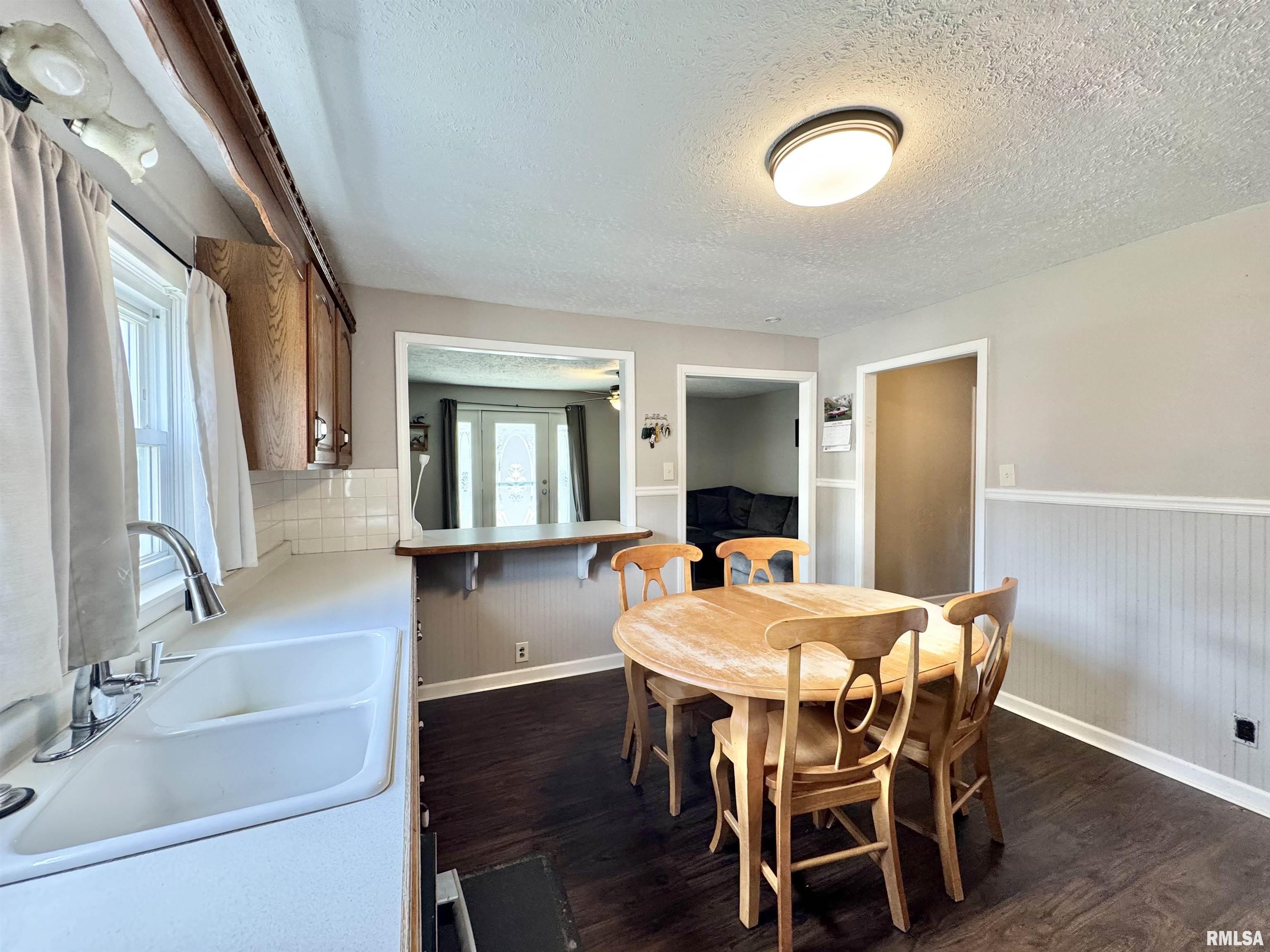 500 Kramer Street Carterville, IL 62918 - Photo 10 of 29