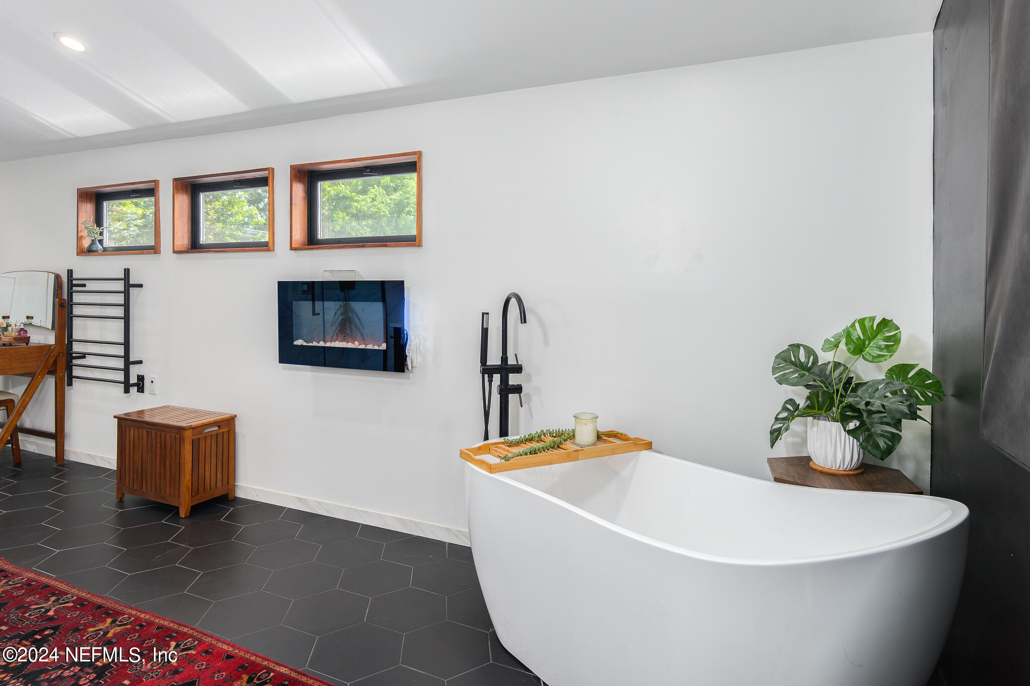 2772 Riverside Avenue Jacksonville, FL 32205 - Photo 14 of 30 Primary Bathroom