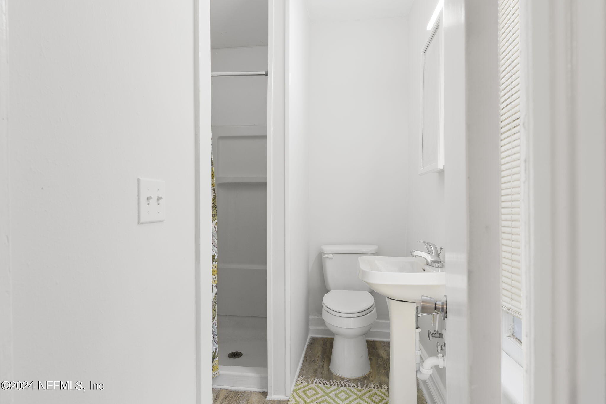 2772 Riverside Avenue Jacksonville, FL 32205 - Photo 28 of 30 Apartment Bathroom