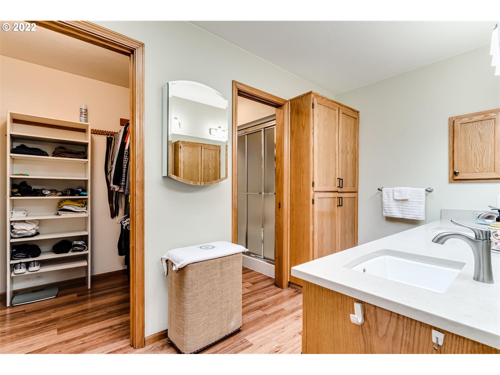 834 Raintree Way Springfield, OR 97477 - Photo 21 of 28 a kitchen view with granite countertop a refrigerator and a sink