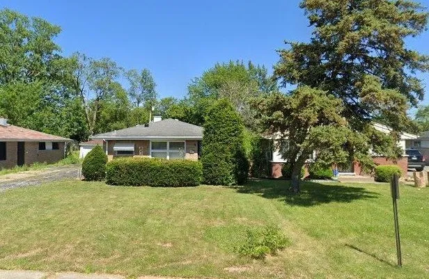 $169,000 | 16131 Hermitage Avenue, Markham, IL 60428