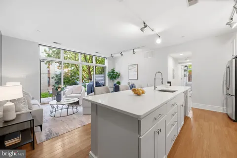 $700,000 | 1654 Euclid Street Northwest, Unit 104, Washington, DC 20009