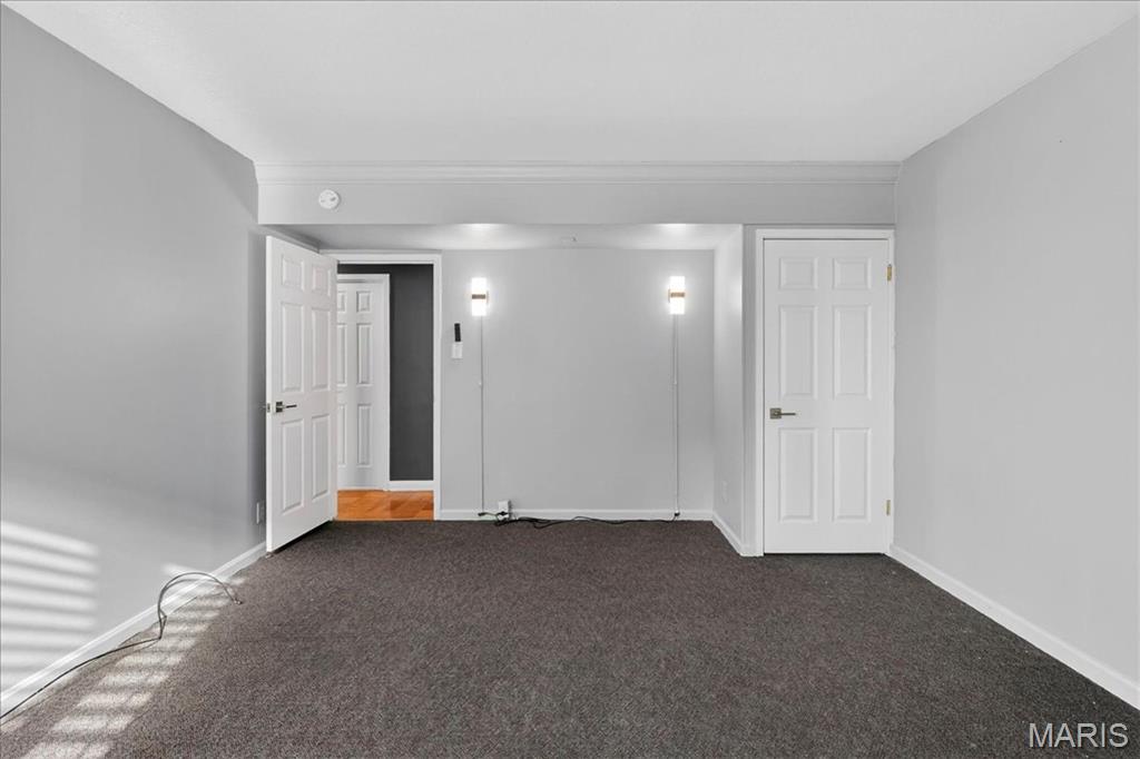 900 South Hanley Road, Unit 7E St. Louis, MO 63105 - Photo 30 of 42