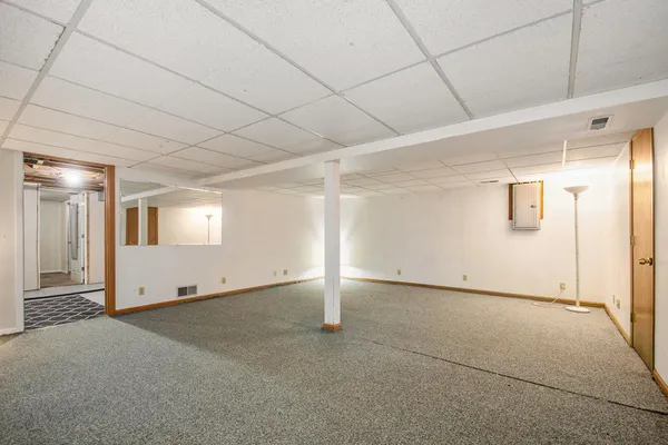 $225,000 | 1115 Marshlyn Drive, Niles, MI 49120