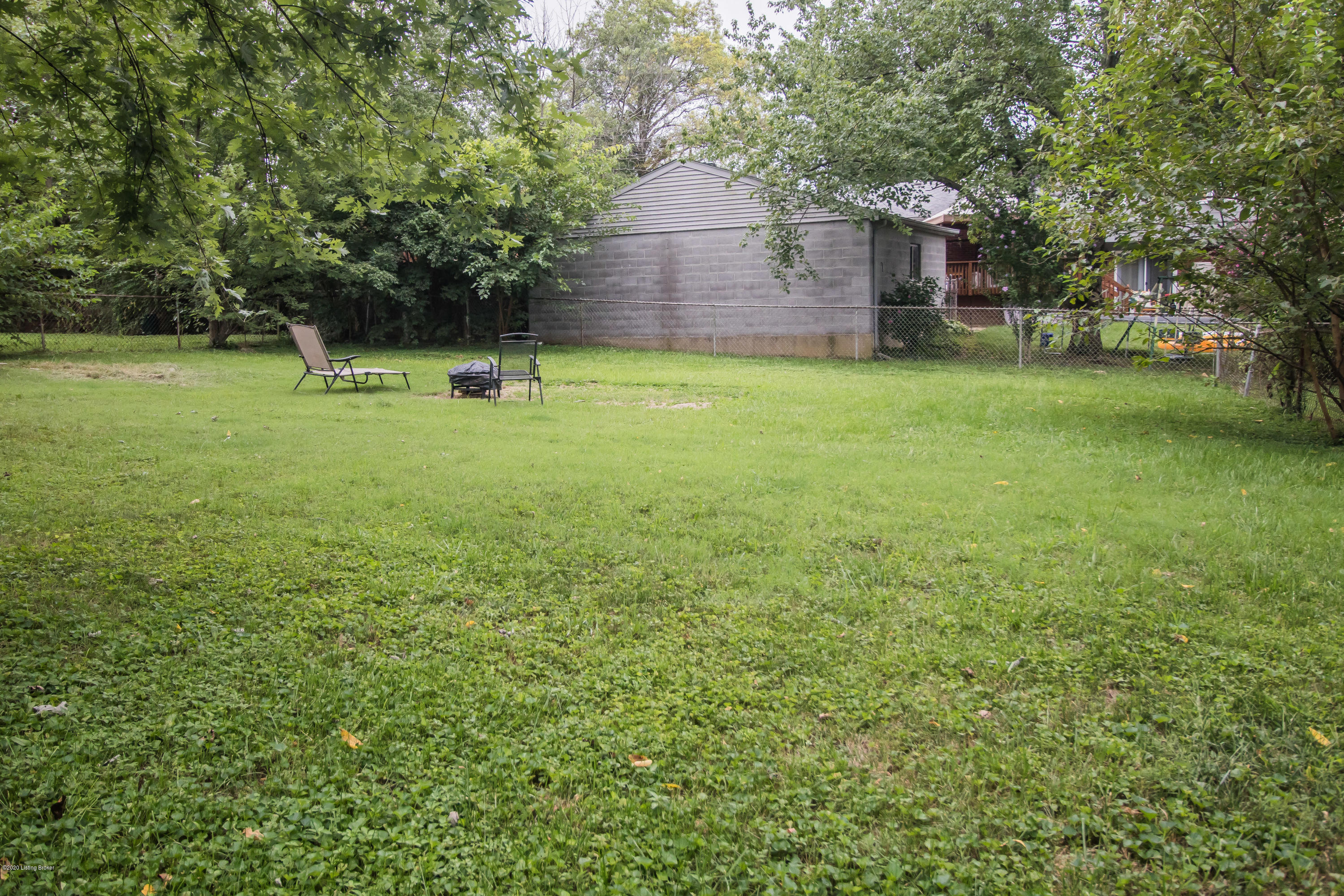 10300 St Rene Road Louisville, KY 40299 - Photo 30 of 38 z9