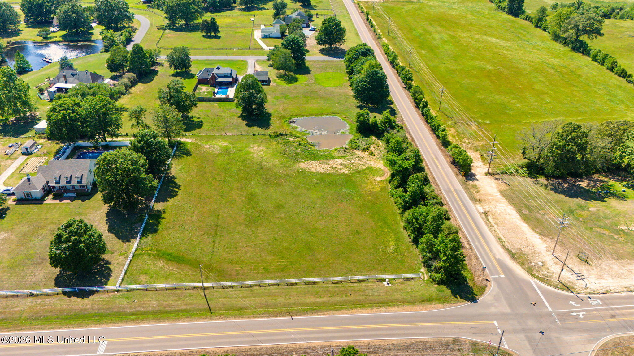 Getwell Road Hernando, MS 38632 - Photo 3 of 10 1-web-or-mls-0 Getwell Rd S-1