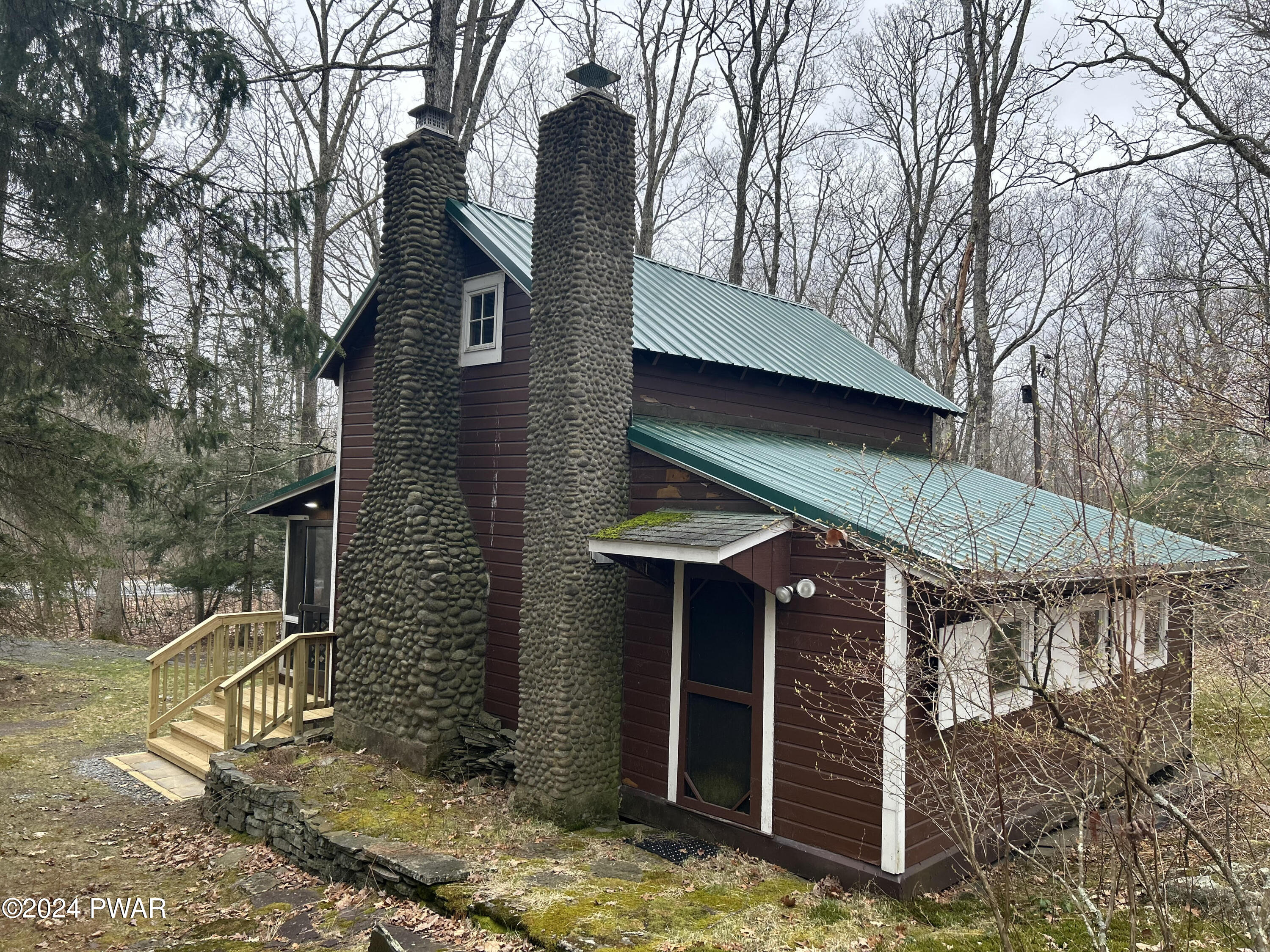 118 Brewster Road Dingmans Ferry, PA 18328 - Photo 4 of 23