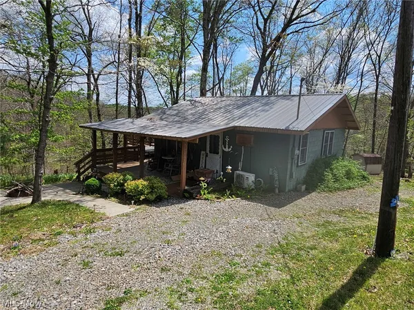 $142,000 | 27760 Norris Road, Tippecanoe, OH 44699