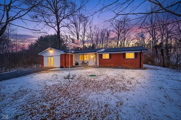 $319,000 | 6986 Highway 44, Morgantown, IN 46160