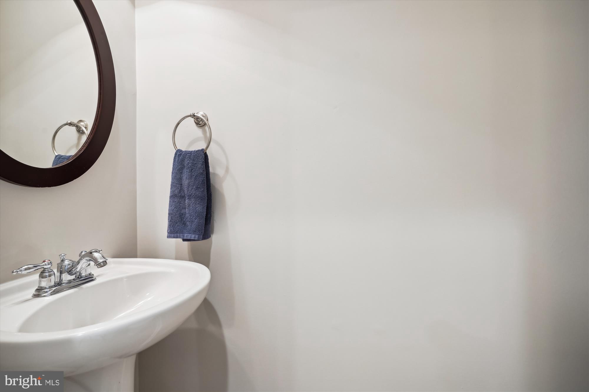 4170 Talon Drive Dumfries, VA 22025 - Photo 13 of 26 Main level powder room