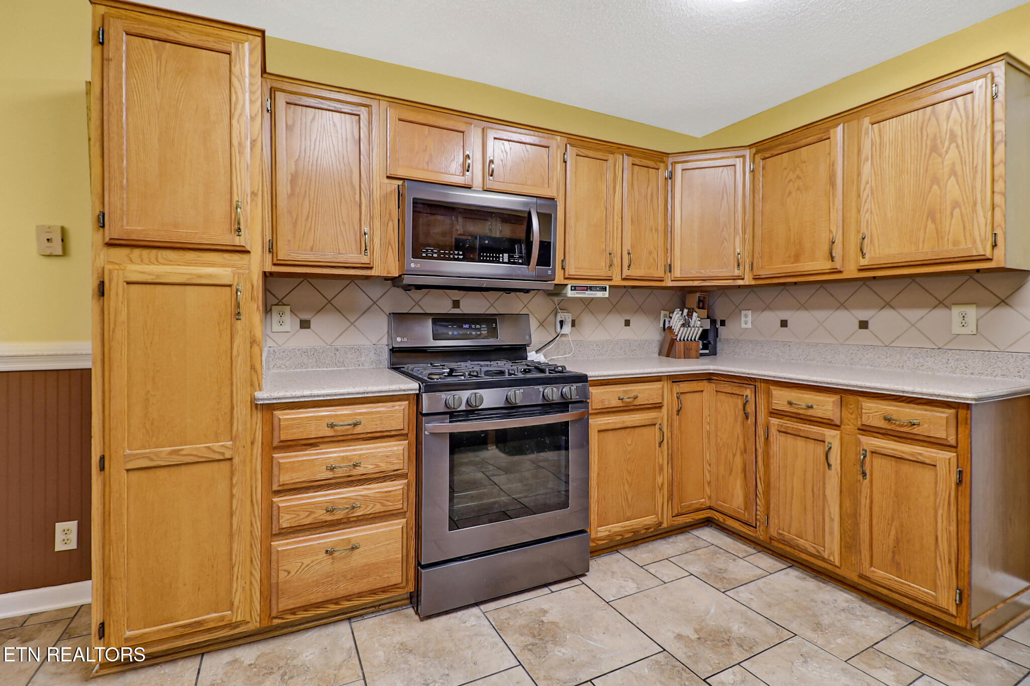 7526 Dunbar Road Crossville, TN 38572 - Photo 18 of 49 n44a6894-n44a6898