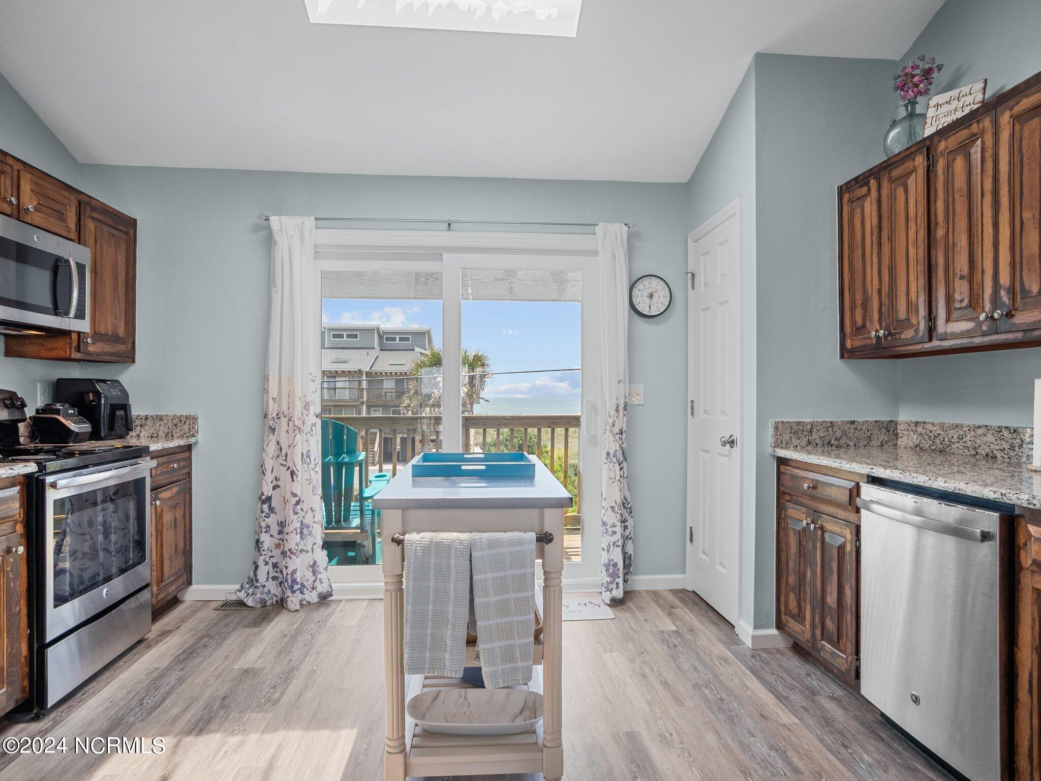 1771 New River Inlet Road, Unit 1 North Topsail Beach, NC 28460 - Photo 38 of 49 Kitchen