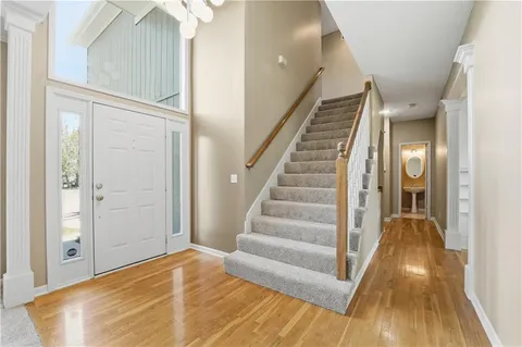 $549,950 | 8224 West 123rd Street, Overland Park, KS 66213