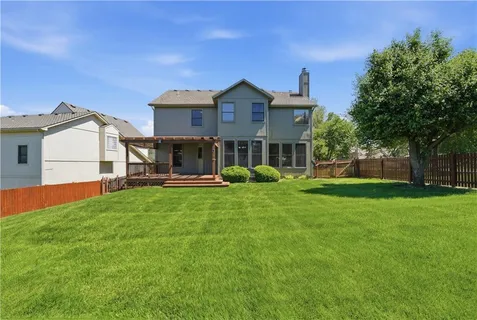 $549,950 | 8224 West 123rd Street, Overland Park, KS 66213