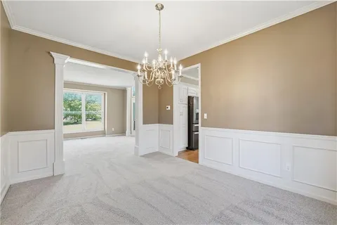 $549,950 | 8224 West 123rd Street, Overland Park, KS 66213